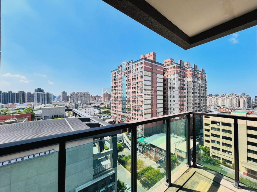 京澄裝潢景觀豪邸房屋室內格局與周邊環境