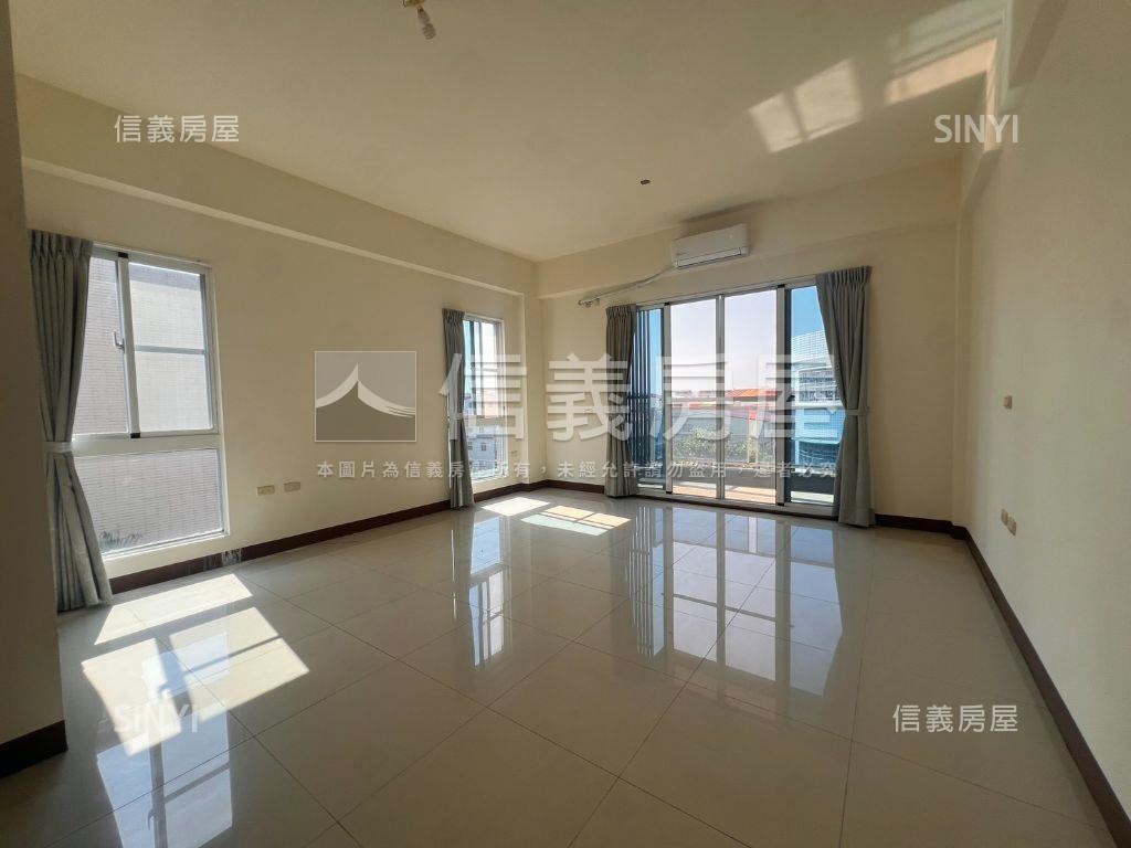 美濃歐風城堡透天店面１房屋室內格局與周邊環境