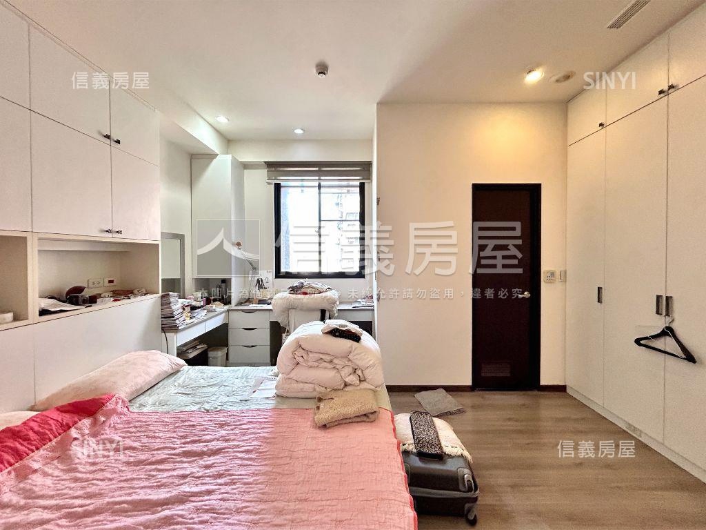 中正國中電梯四房房屋室內格局與周邊環境