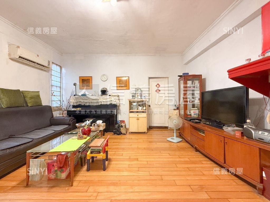 【新接】小坪數三面採光房屋室內格局與周邊環境