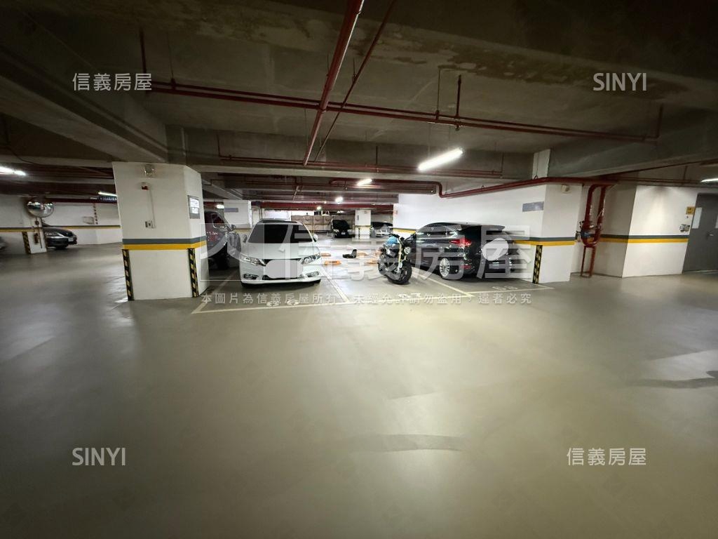 ⭐爵士⭐坡平車位房屋室內格局與周邊環境