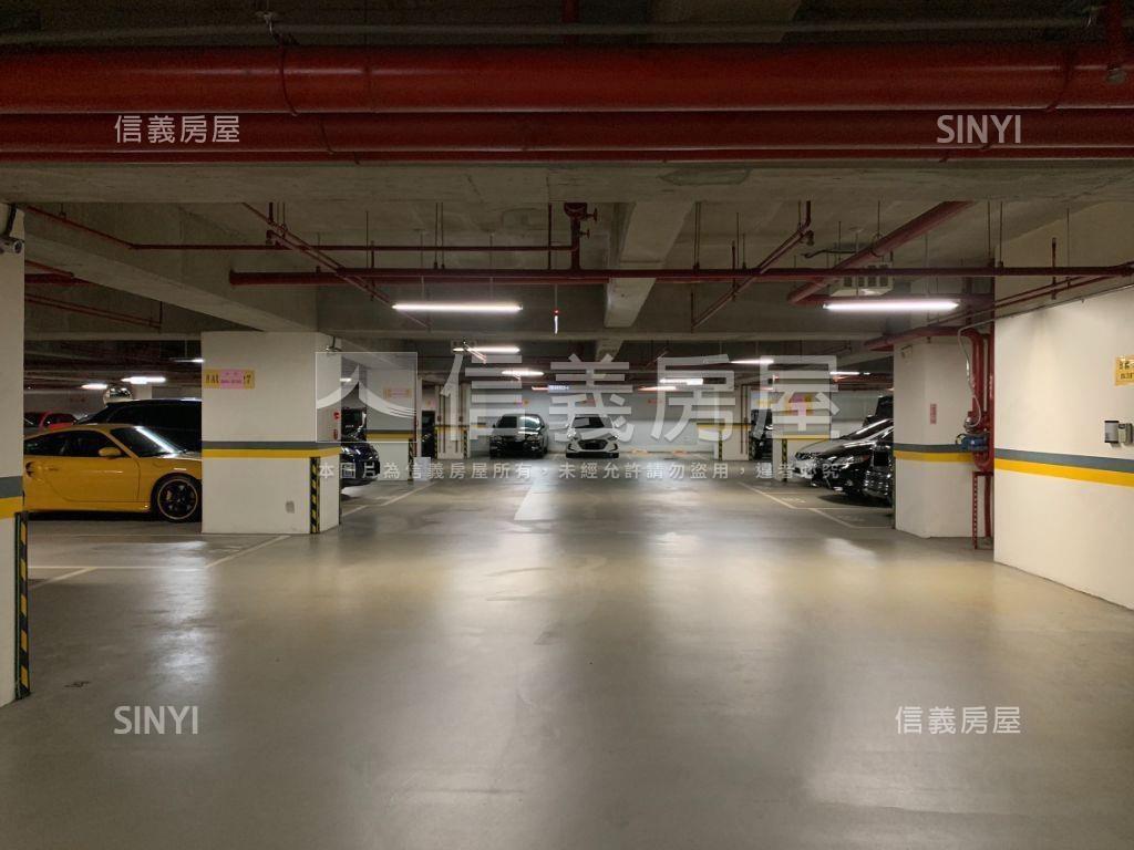 ⭐爵士⭐坡平車位房屋室內格局與周邊環境