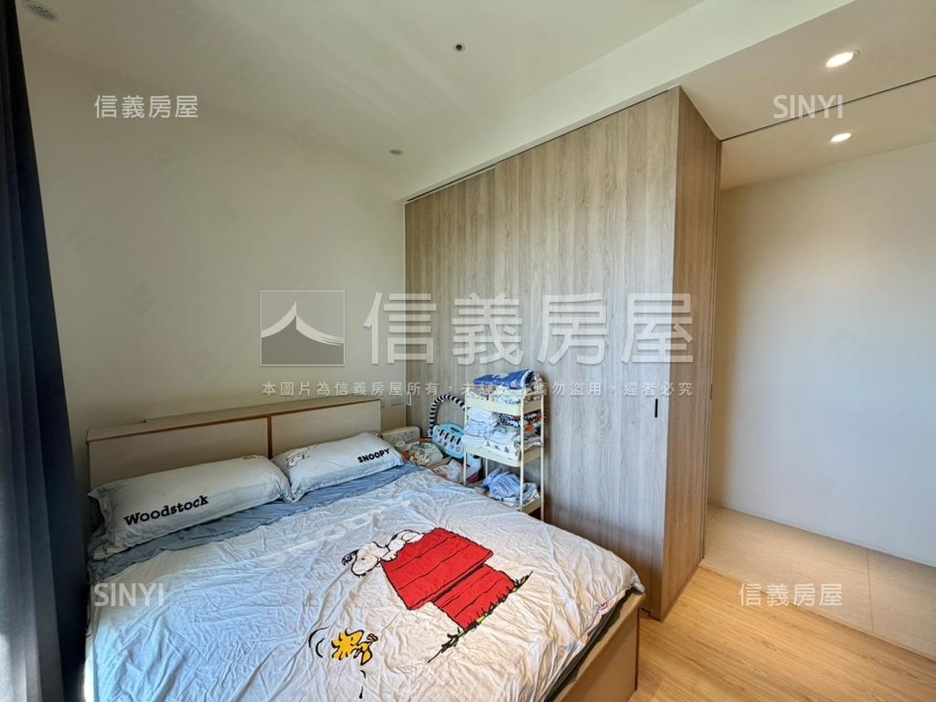 觀市政１８Ｊ朝南裝潢豪邸房屋室內格局與周邊環境