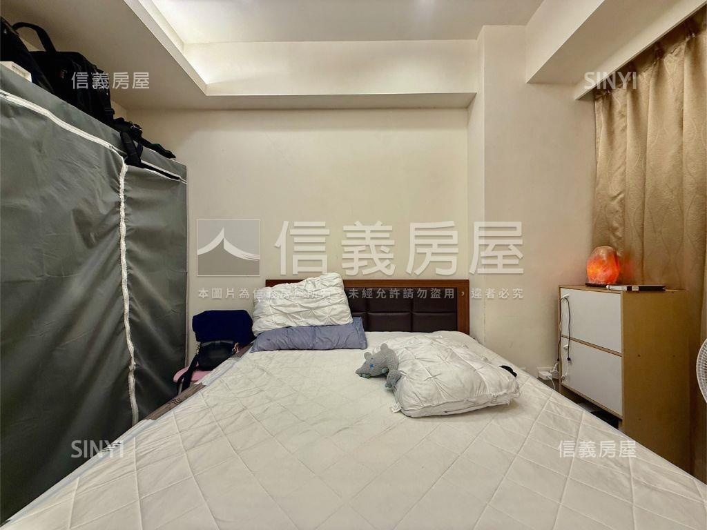 皇璽朝南三房平車房屋室內格局與周邊環境