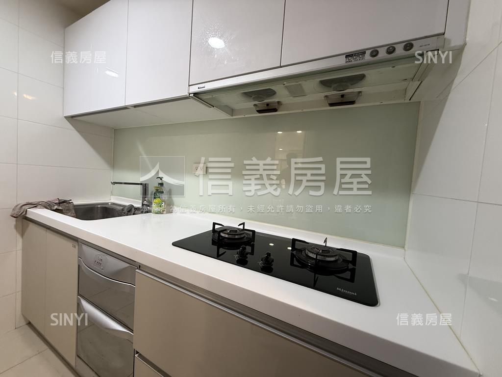 微笑時代精美採光兩房房屋室內格局與周邊環境