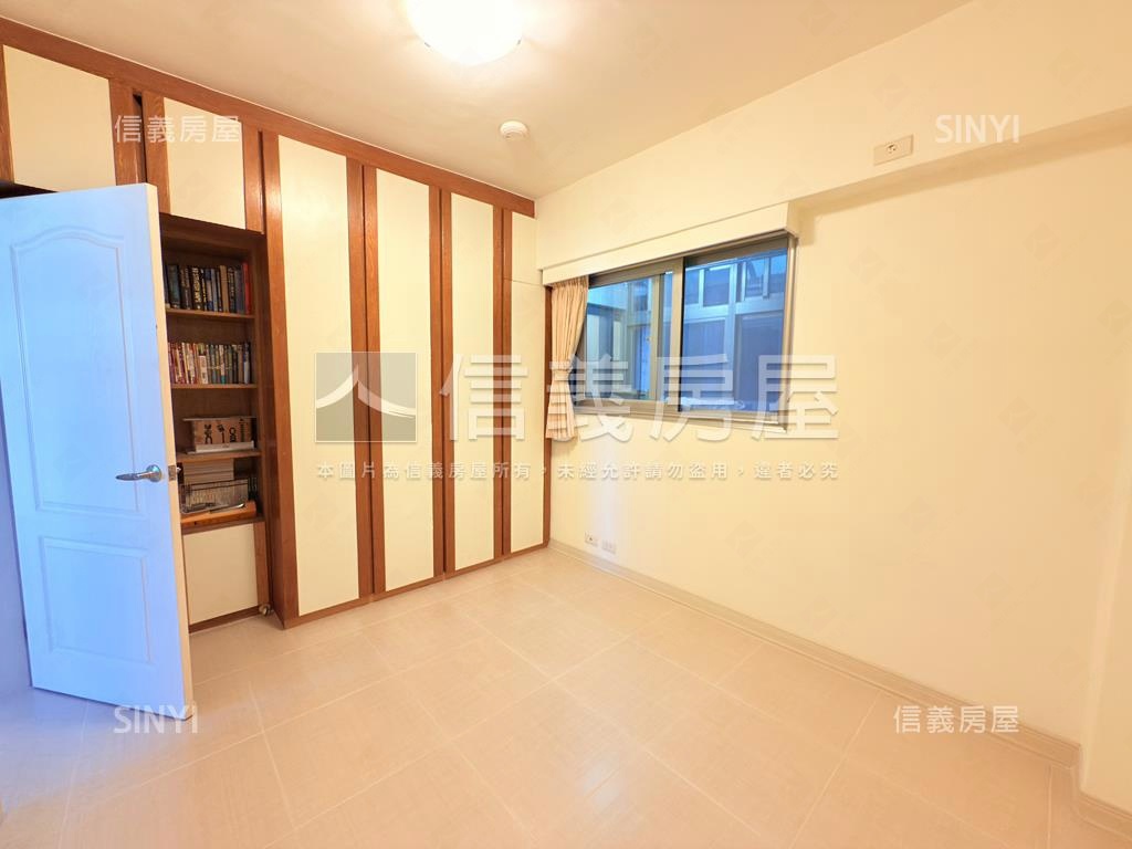 景觀無印風格電梯３房房屋室內格局與周邊環境