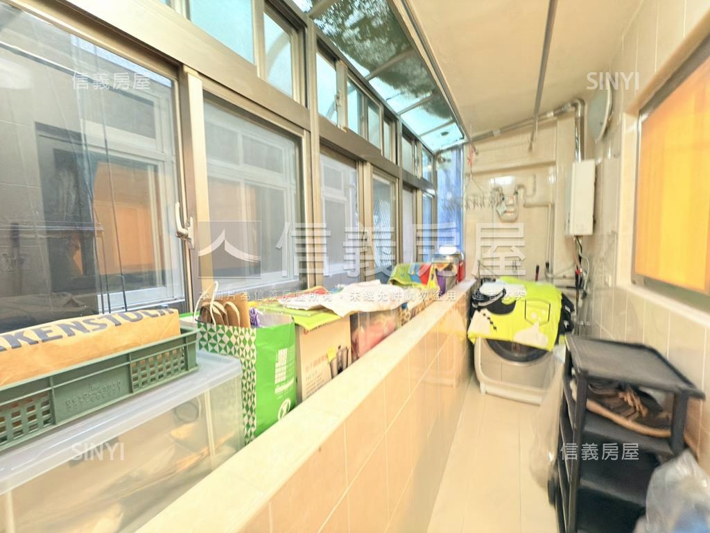 景觀無印風格電梯３房房屋室內格局與周邊環境