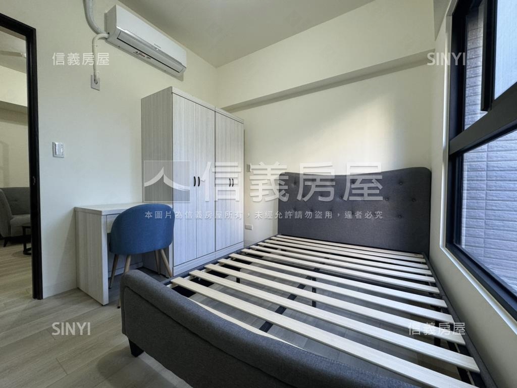 左營三鐵共站商圈２房美宅房屋室內格局與周邊環境