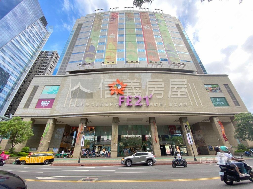 ★板新捷運電梯三房房屋室內格局與周邊環境