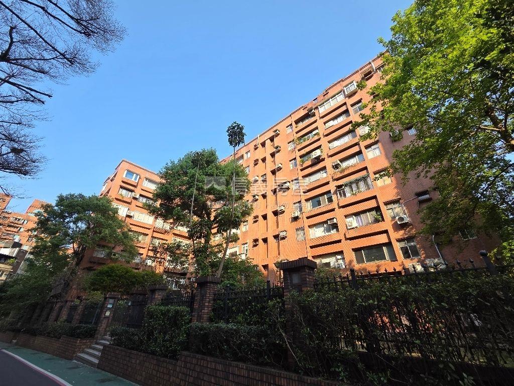 明湖３房夢幻庭院的家房屋室內格局與周邊環境