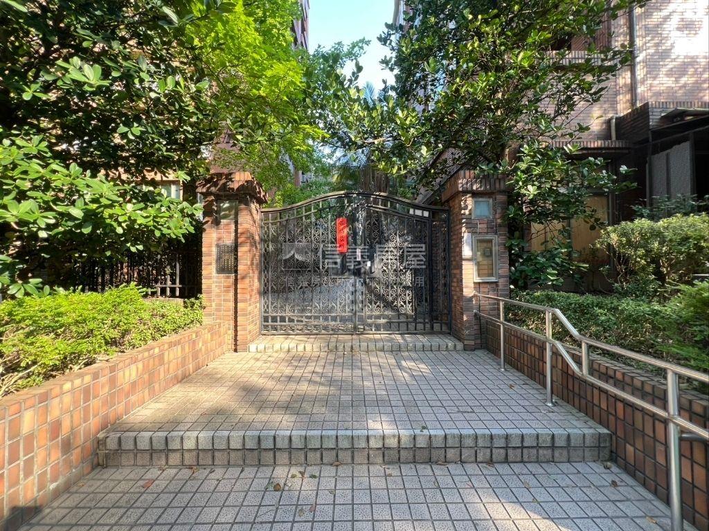 明湖３房夢幻庭院的家房屋室內格局與周邊環境