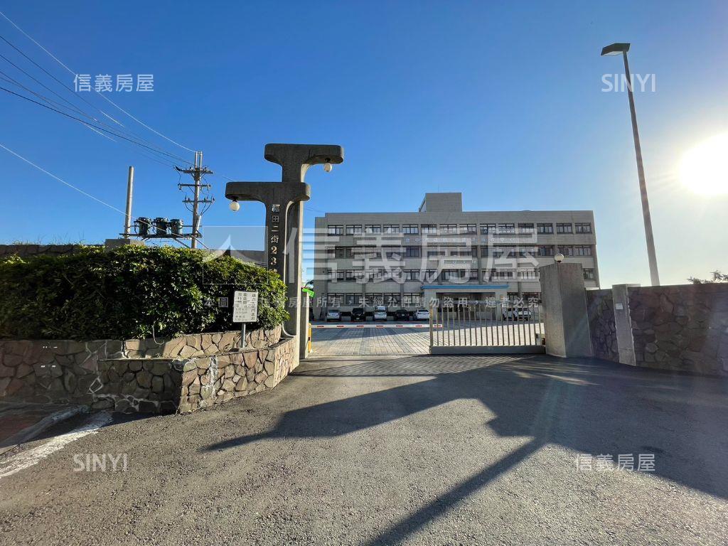 美美綠都心三房附平車房屋室內格局與周邊環境