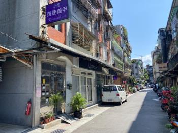 謄本商用獨棟大面寬店面