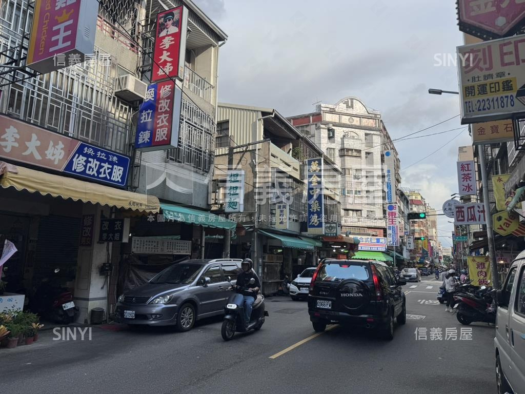 學士路活路收租獨洗曬透天房屋室內格局與周邊環境