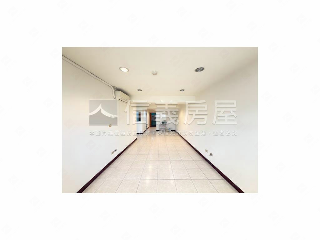 綠蓮莊面公園景觀三房車位房屋室內格局與周邊環境