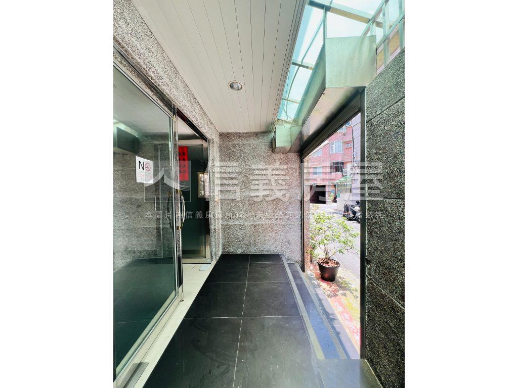 美校一樓邊間美寓房屋室內格局與周邊環境