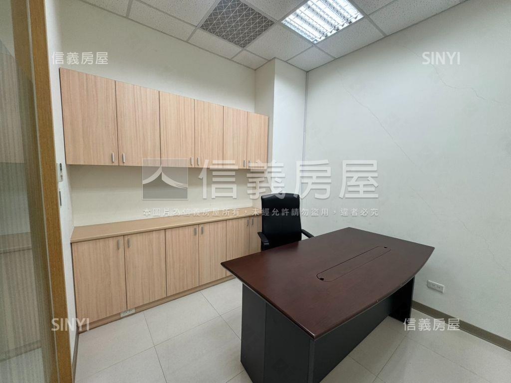 約克辦公室房屋室內格局與周邊環境