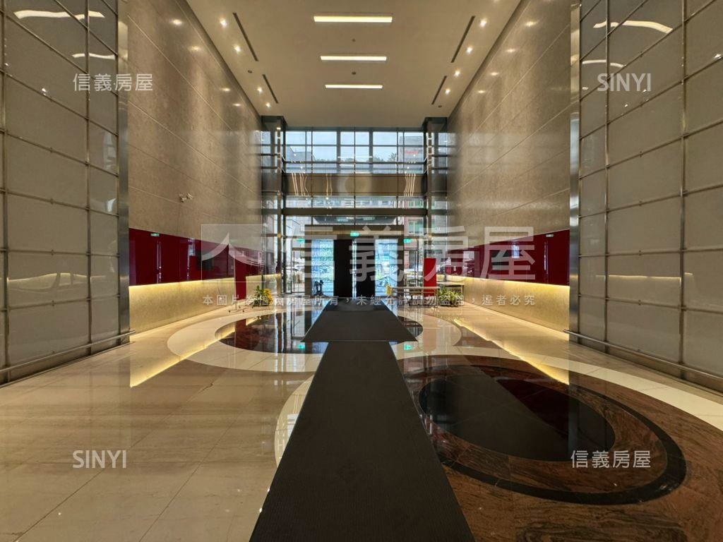 約克辦公室房屋室內格局與周邊環境