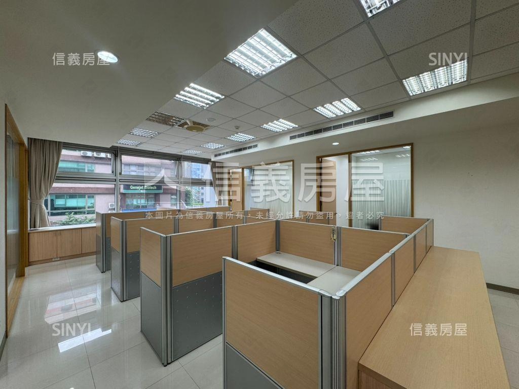 約克辦公室房屋室內格局與周邊環境