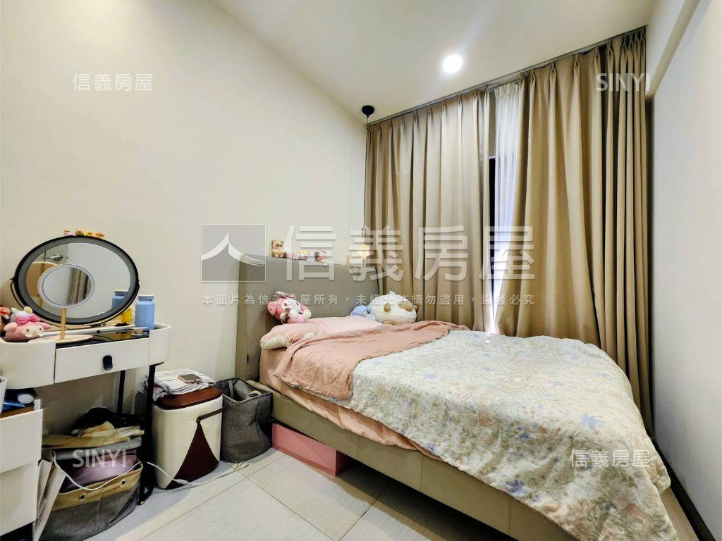 煦光。香榭精美三房平車房屋室內格局與周邊環境