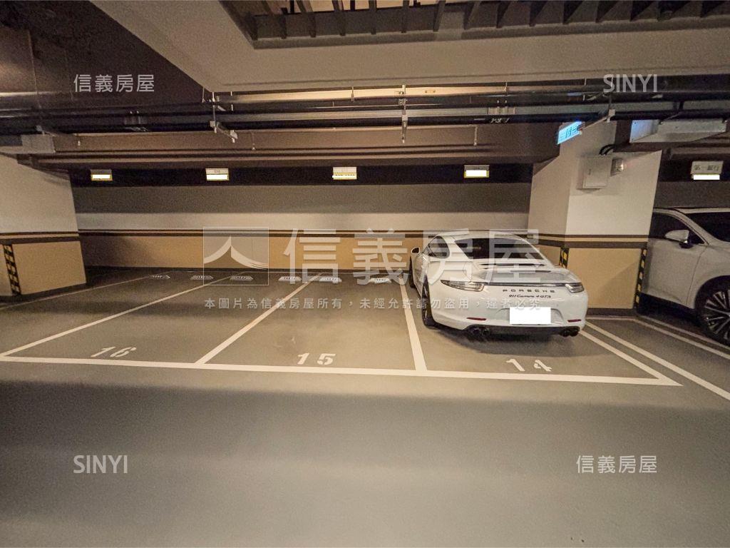 大陸工程－信義謙華豪邸房屋室內格局與周邊環境