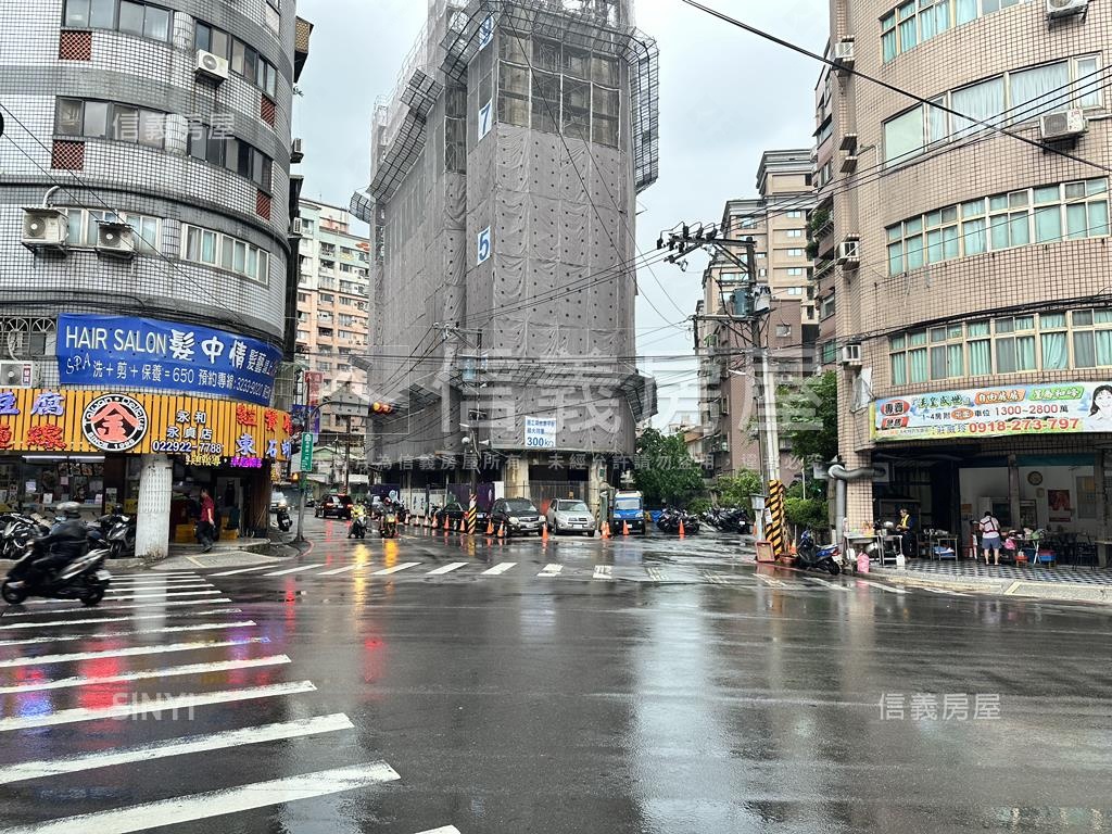 四號公園金店面房屋室內格局與周邊環境