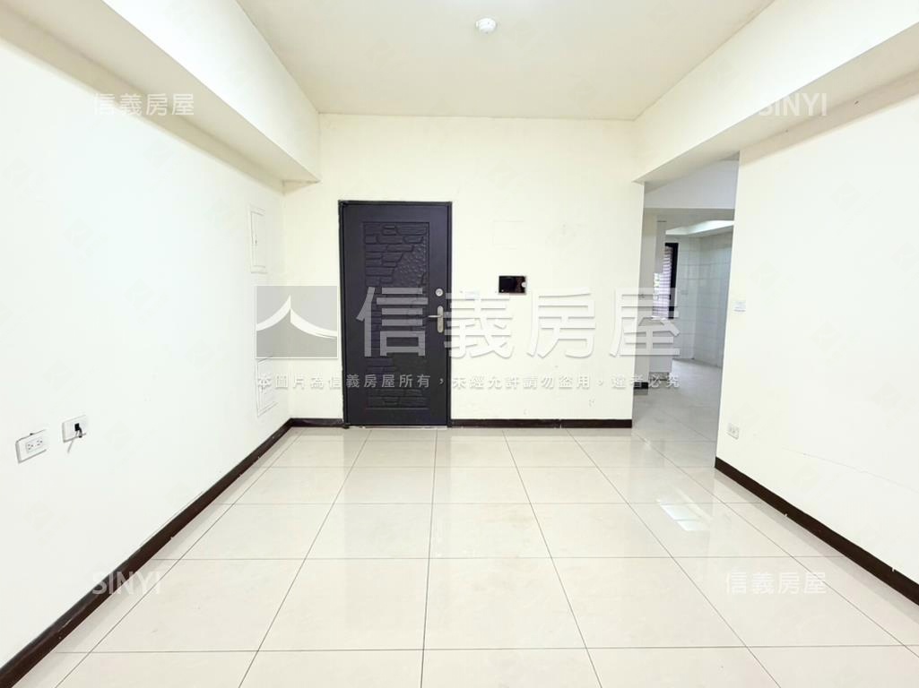 鴻築新巴黎三房帶坡平車位房屋室內格局與周邊環境