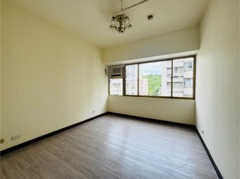 專任森林兩房高樓景觀美屋