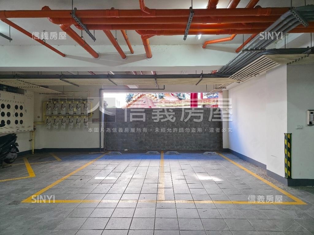 幸福雄郡三房平車房屋室內格局與周邊環境