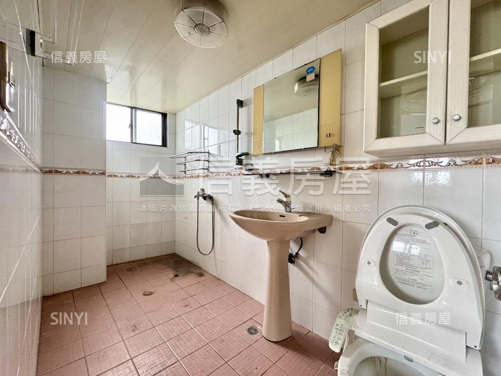 金環大樓河岸宅房屋室內格局與周邊環境