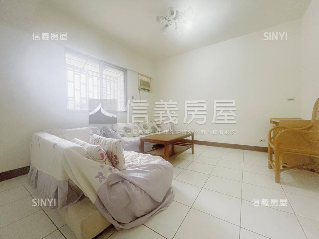 低總價。樹林電梯三房車位房屋室內格局與周邊環境