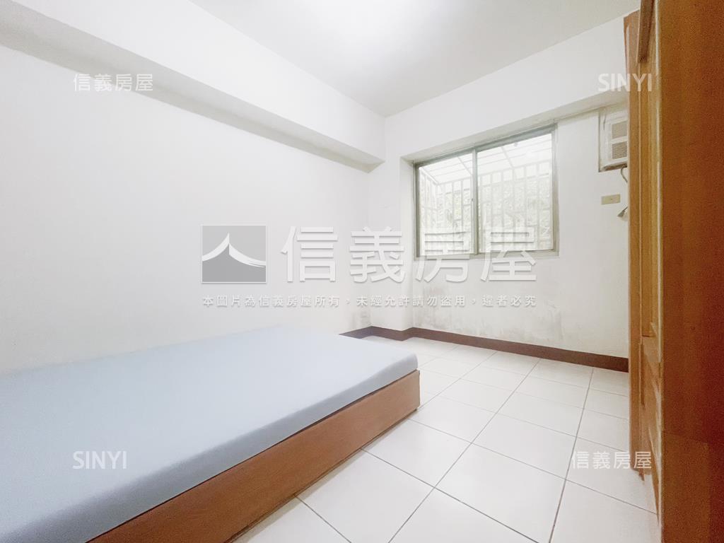 低總價。樹林電梯三房車位房屋室內格局與周邊環境