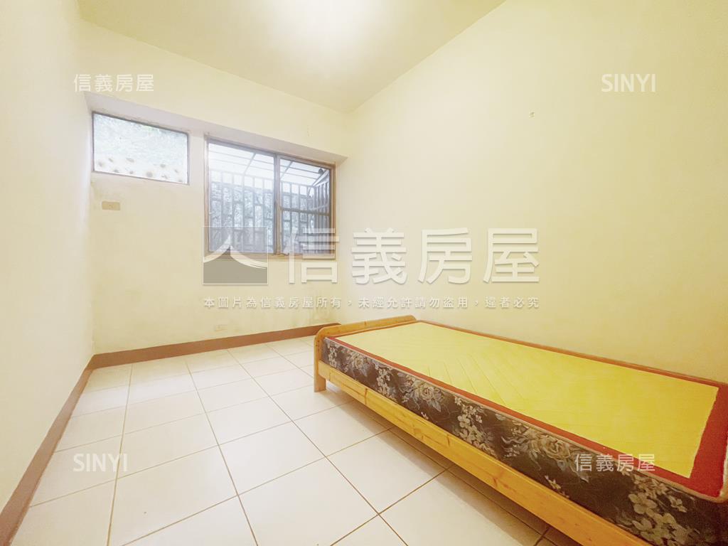 低總價。樹林電梯三房車位房屋室內格局與周邊環境
