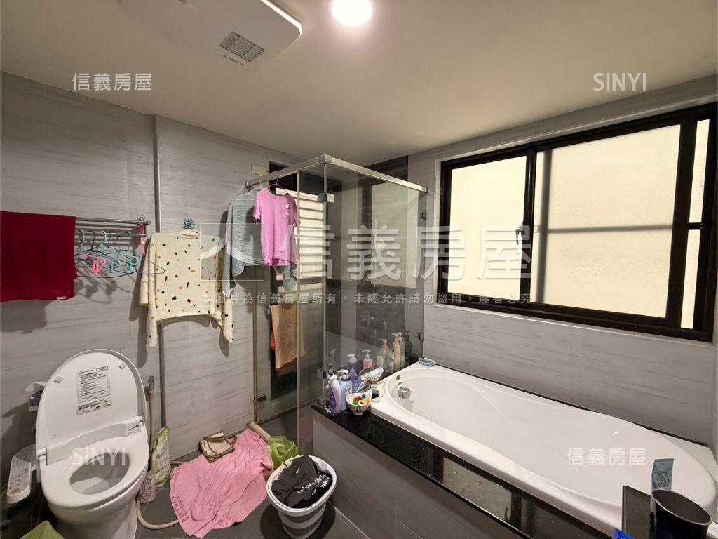 近虎林國小車庫美透天房屋室內格局與周邊環境