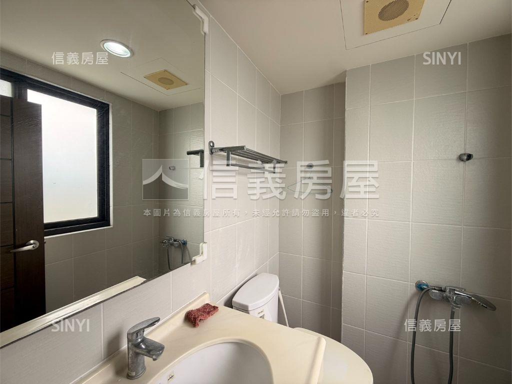 近虎林國小車庫美透天房屋室內格局與周邊環境