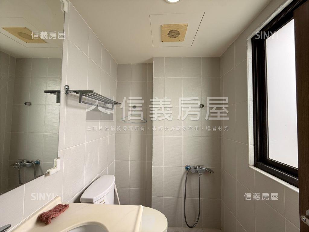 近虎林國小車庫美透天房屋室內格局與周邊環境