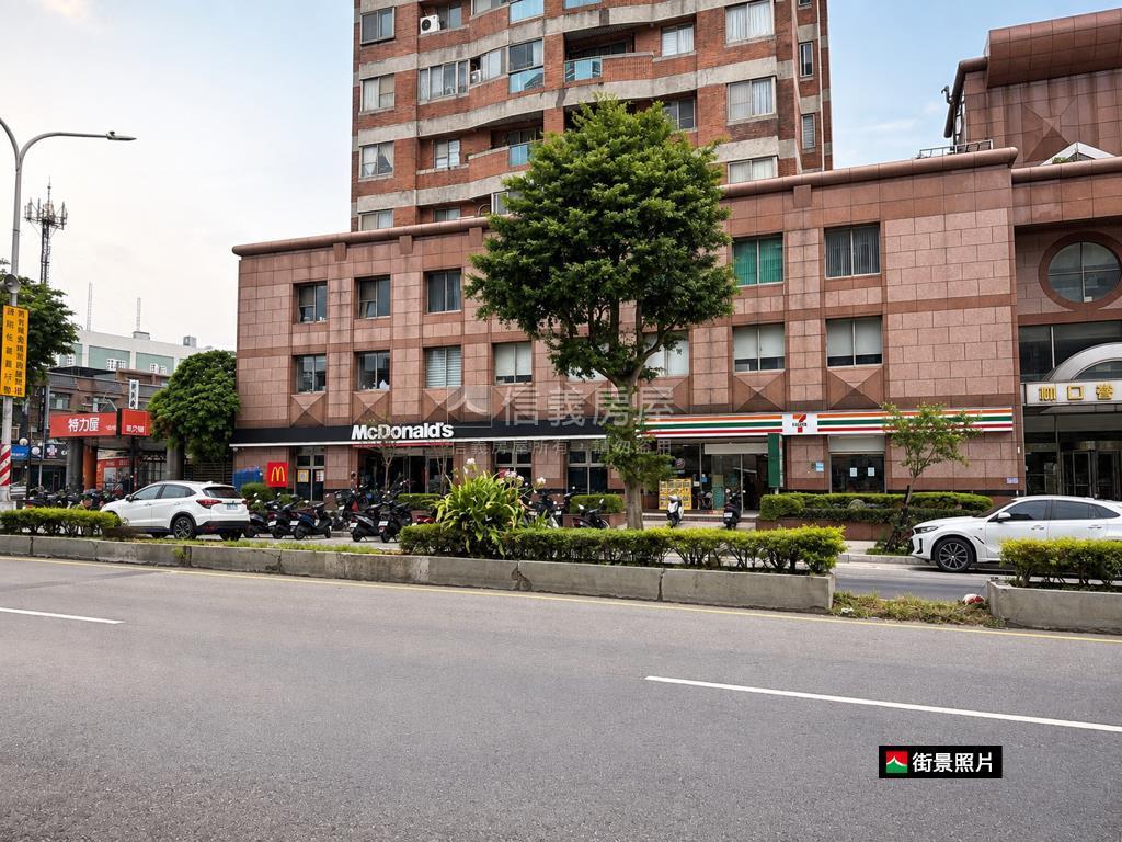 杜拜佳林路鈔集大面寬店面房屋室內格局與周邊環境
