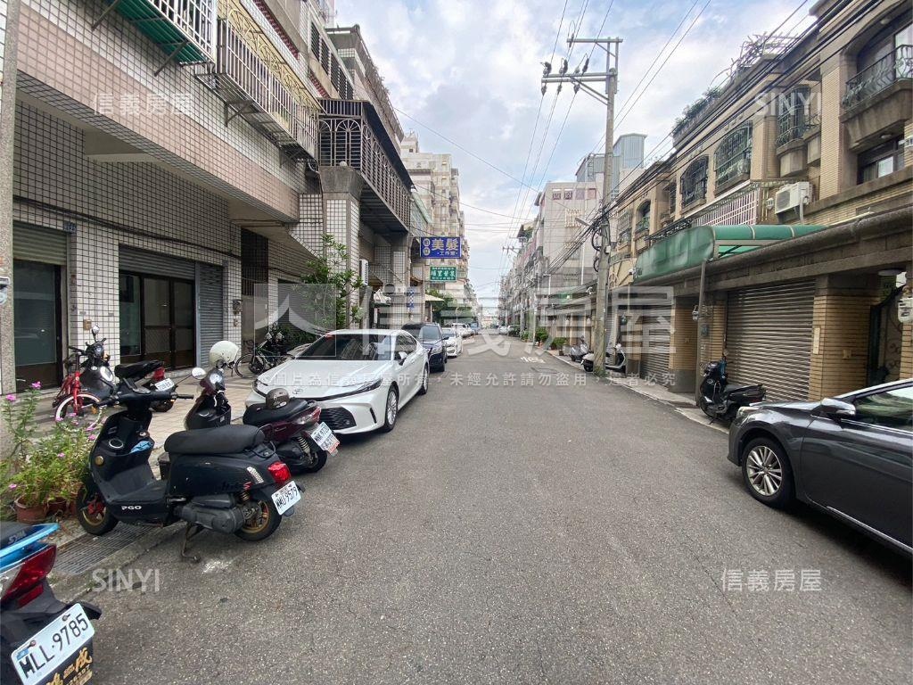 青松街三房車位美屋房屋室內格局與周邊環境