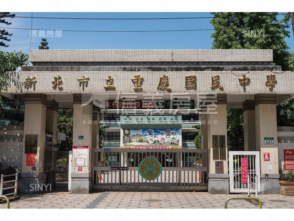 免爬高忠孝路二樓房屋室內格局與周邊環境