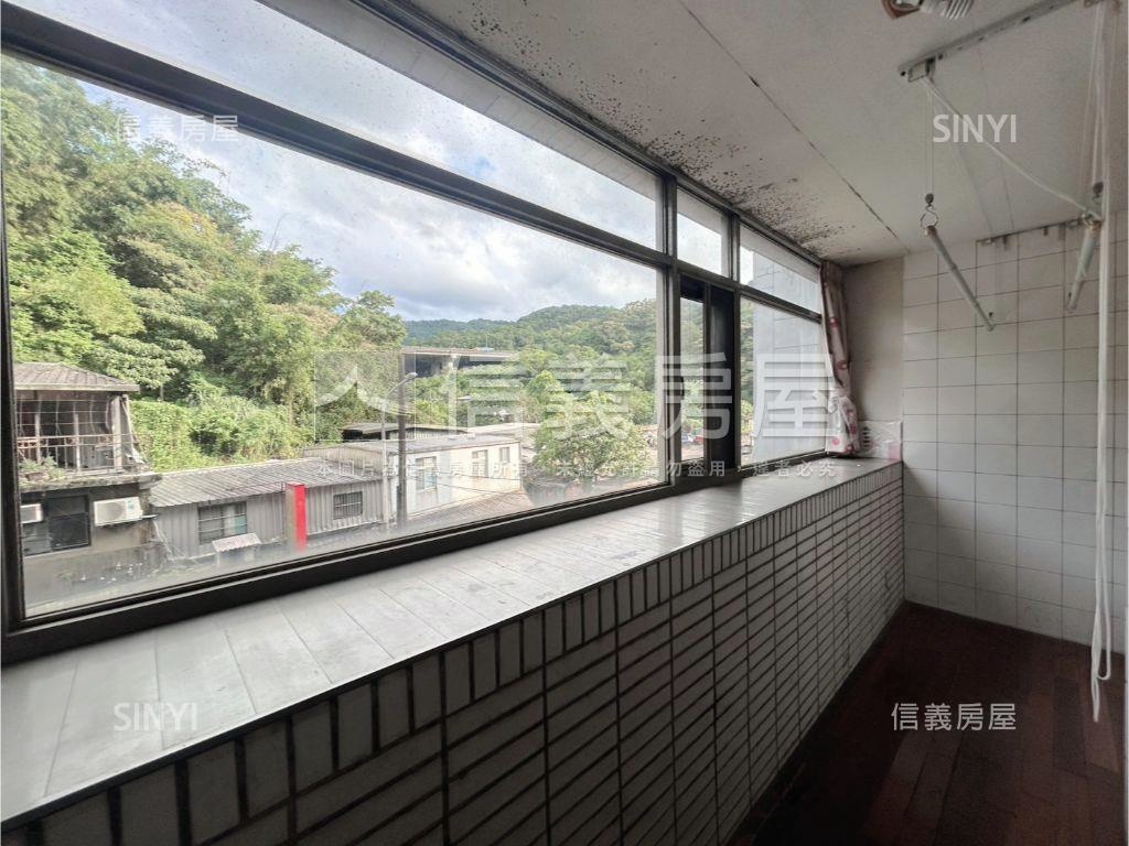 風和日麗☆四房美寓２樓房屋室內格局與周邊環境