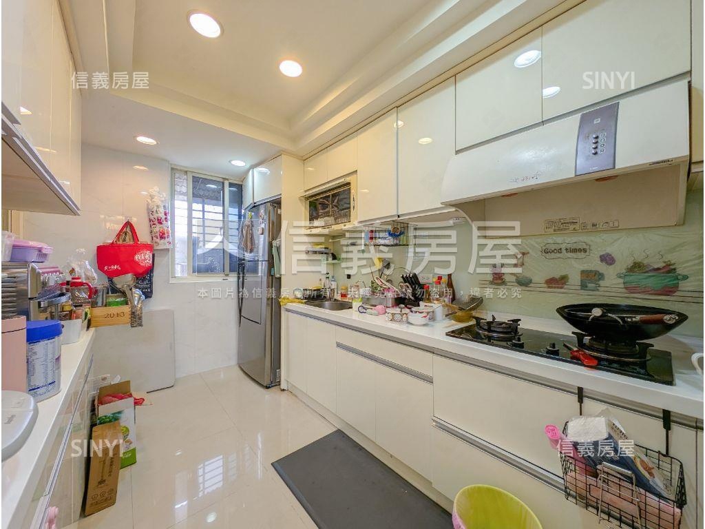 景安名人社區美寓房屋室內格局與周邊環境
