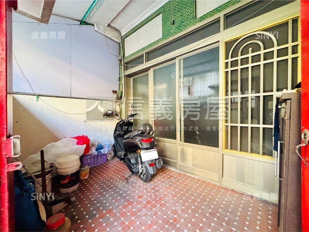 莒光市場旁復古透天房屋室內格局與周邊環境