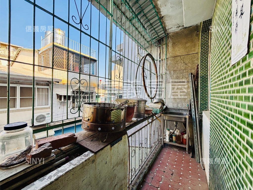 莒光市場旁復古透天房屋室內格局與周邊環境