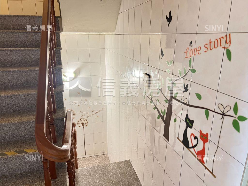 香！正覺地約１５坪美透天房屋室內格局與周邊環境