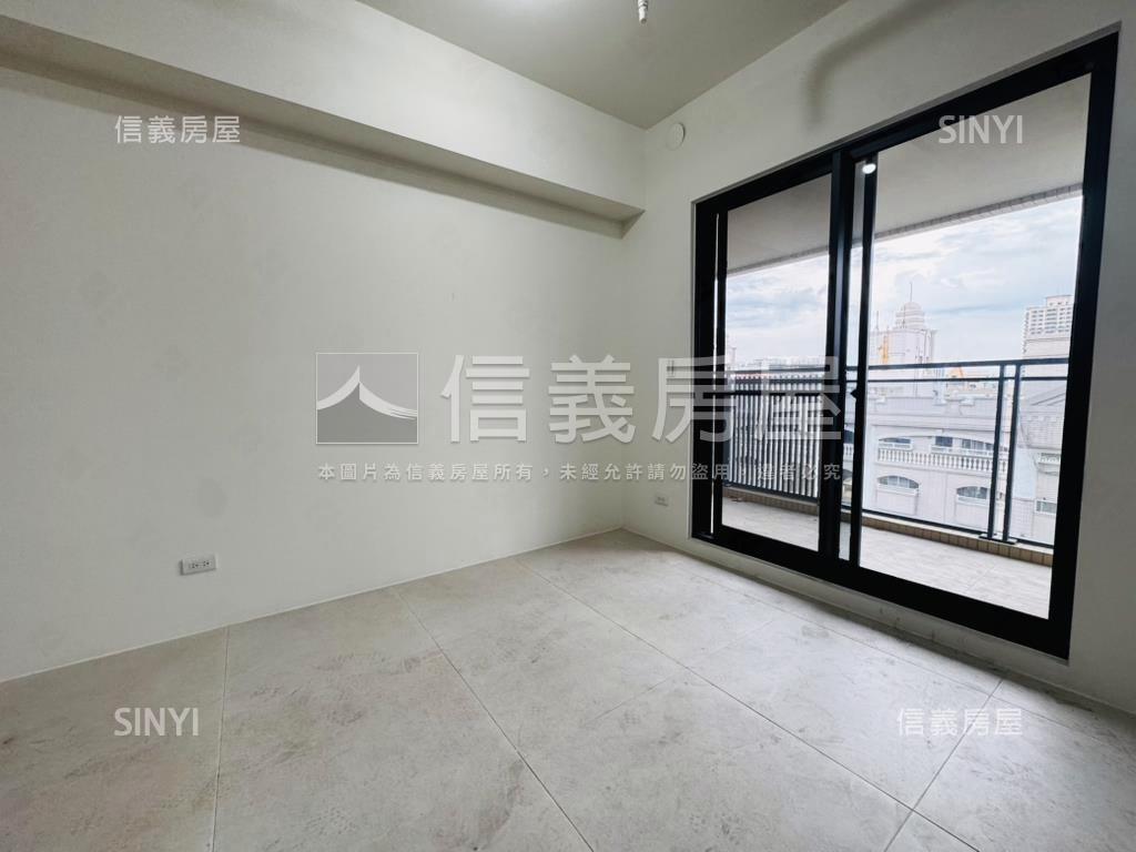 近文化中心康澤三房平車房屋室內格局與周邊環境