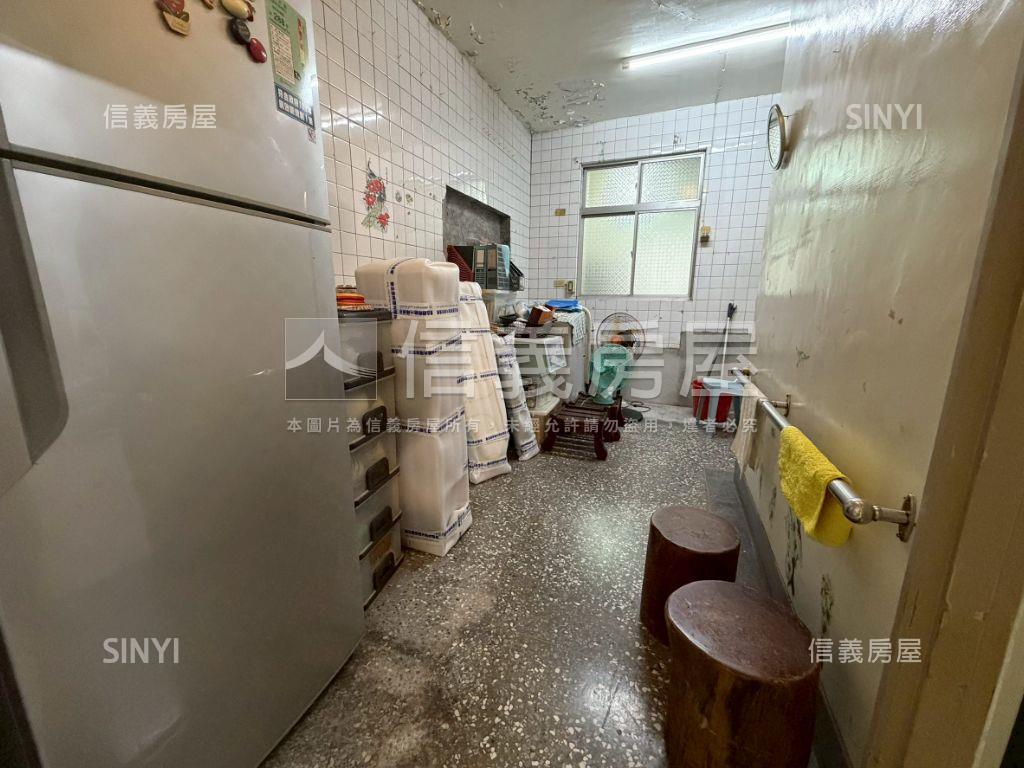 圓夢成家三樓公寓房屋室內格局與周邊環境