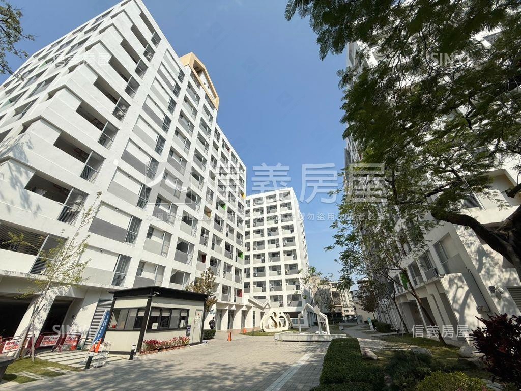 中興大學劍橋大廈四房車位房屋室內格局與周邊環境