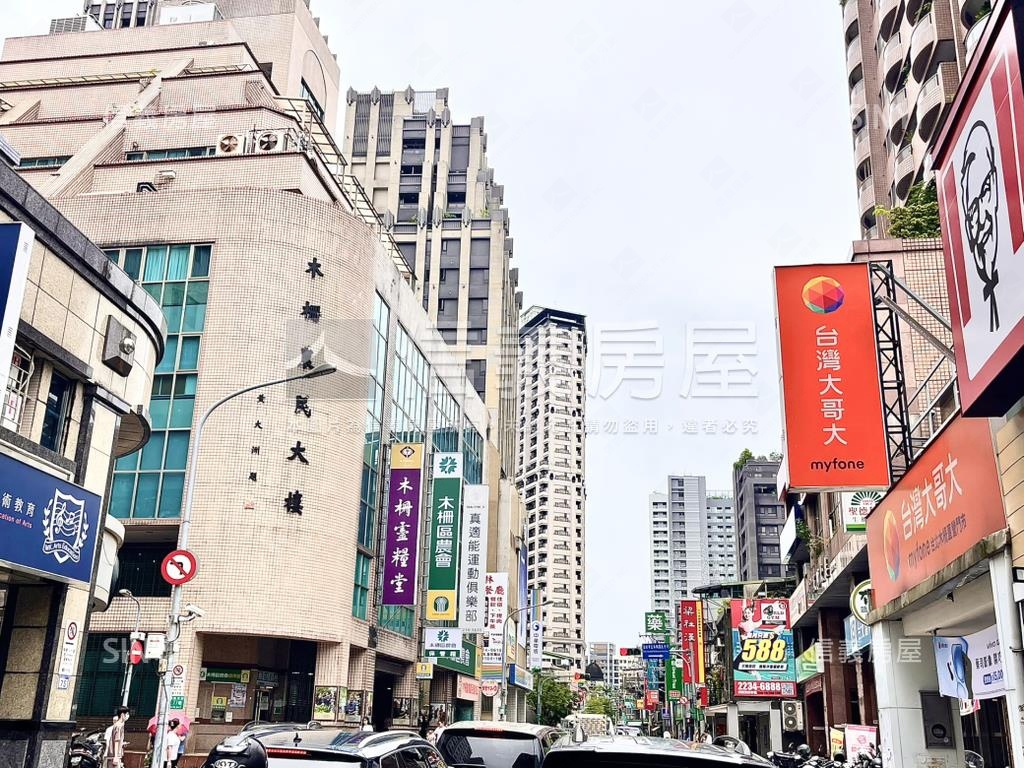 北市未來捷運黃金三樓寓房屋室內格局與周邊環境