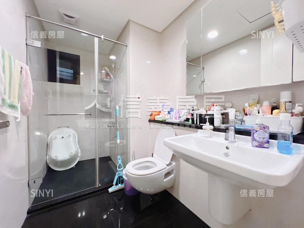 惠宇富山居三房平車房屋室內格局與周邊環境