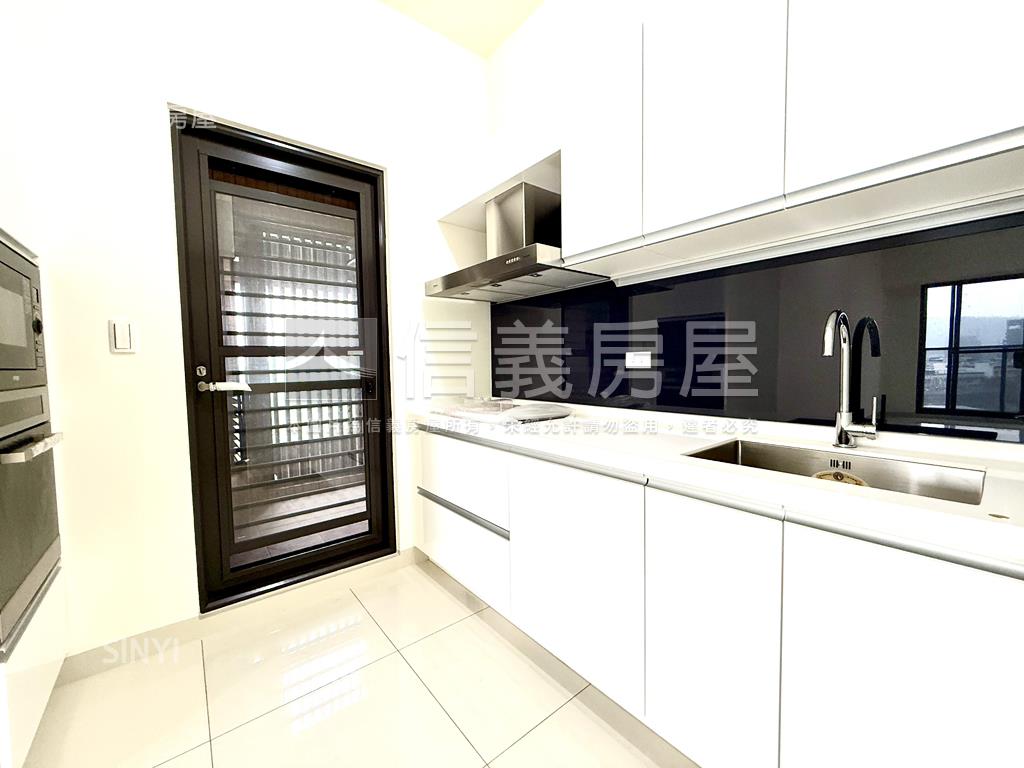 行樂日和三房平車房屋室內格局與周邊環境